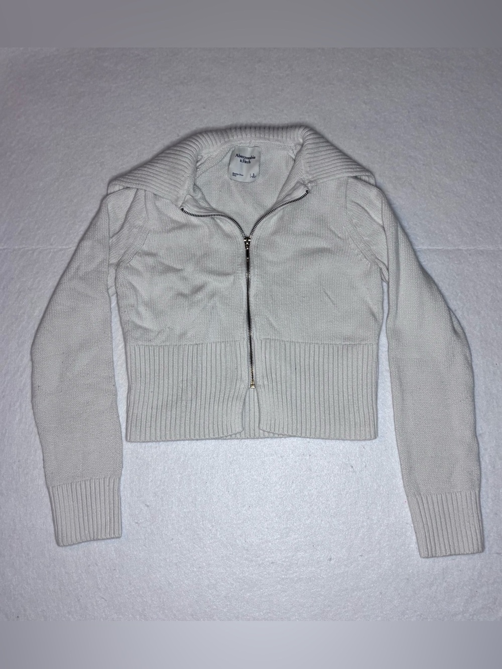 Abercrombie & Fitch Cream Ribbed Zip-Front Cropped Sweater Woman’s Size Small